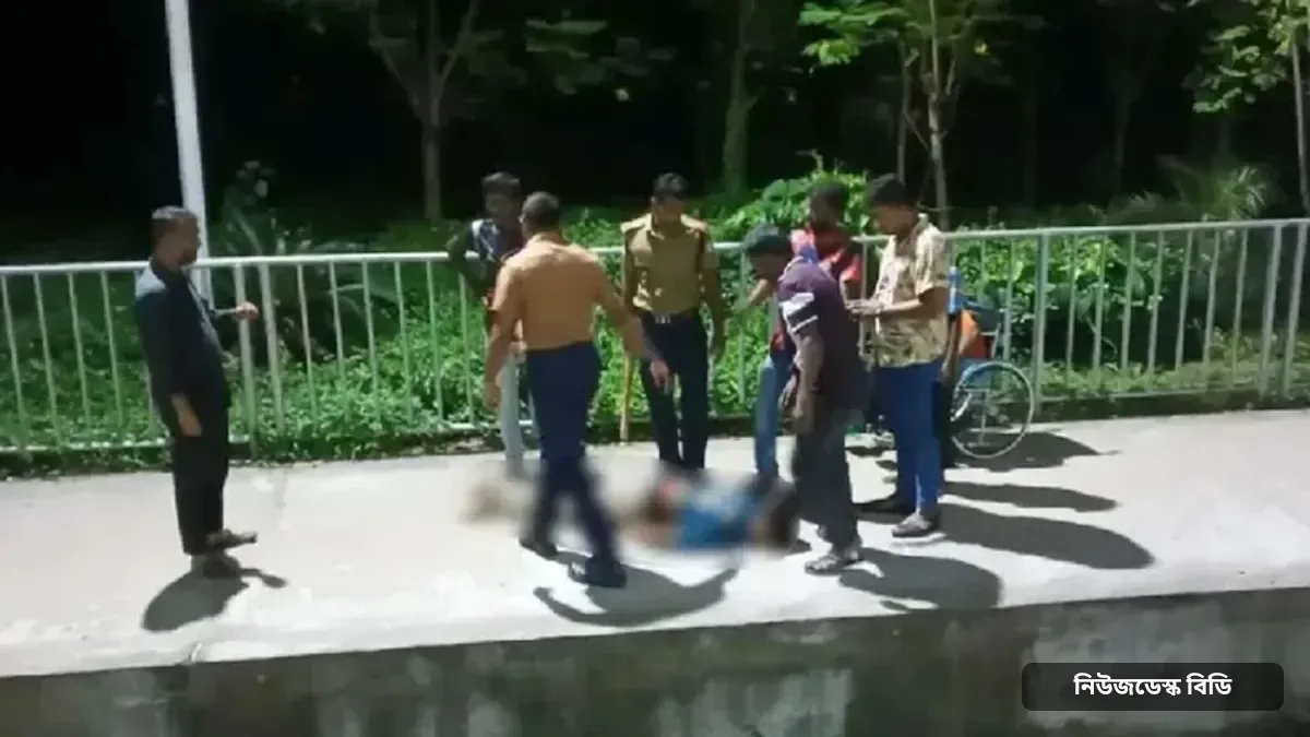 রাবি শিক্ষার্থীকে মারধরের পর স্টেশন ভাঙচুর: রেলওয়ে পুলিশের ৪ সদস্য বরখাস্ত
