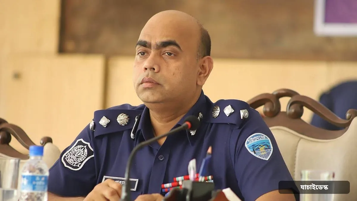 ফেনীতে দুর্গাপূজায় ‘মদ খেয়ে নাচানাচি’ করলে ধরে আনার ঘোষণা পুলিশ সুপারের