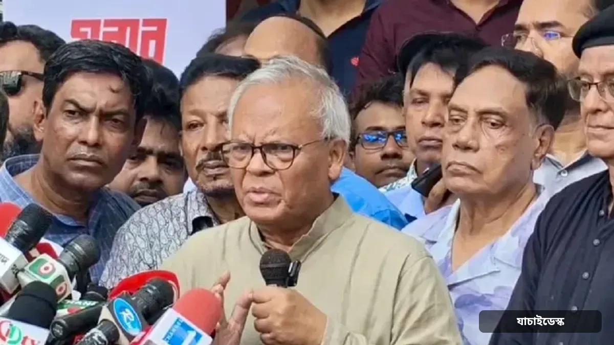 সংকটের মধ্যেও জনগণকে সর্বোচ্চটা দেওয়ার চেষ্টা করছে সরকার: রিজভী